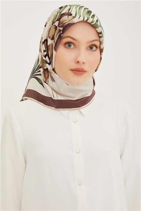 Armine Sura İpek Eşarp 23Ya8946 01