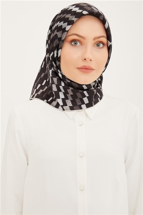 Armine Sura İpek Eşarp 23Ya8954 02