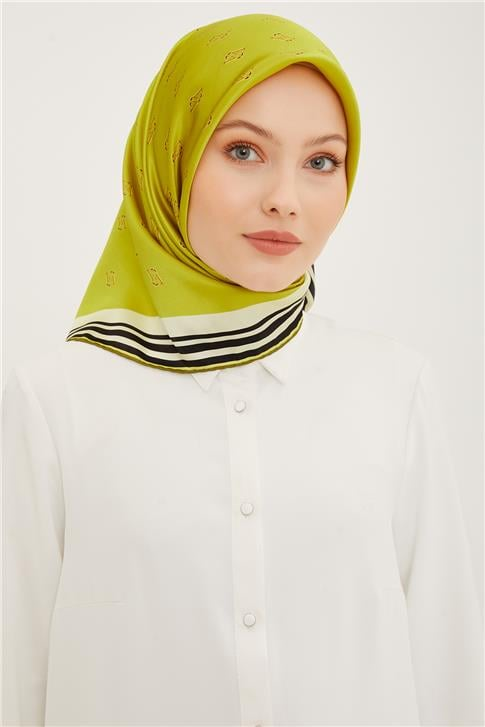 Armine Sura İpek Eşarp 23Ya8959 32