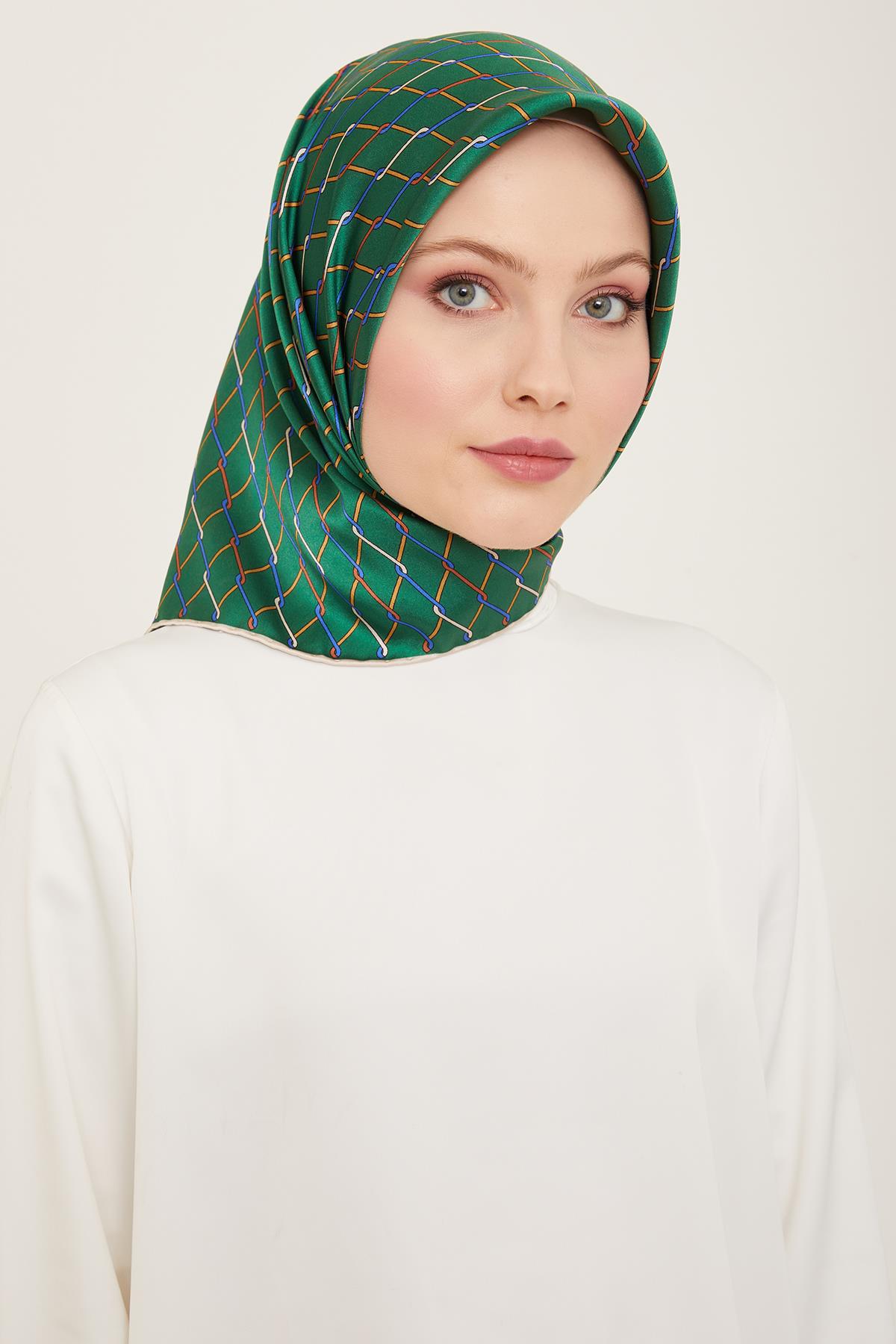 Armine Sura İpek Eşarp 9152-85