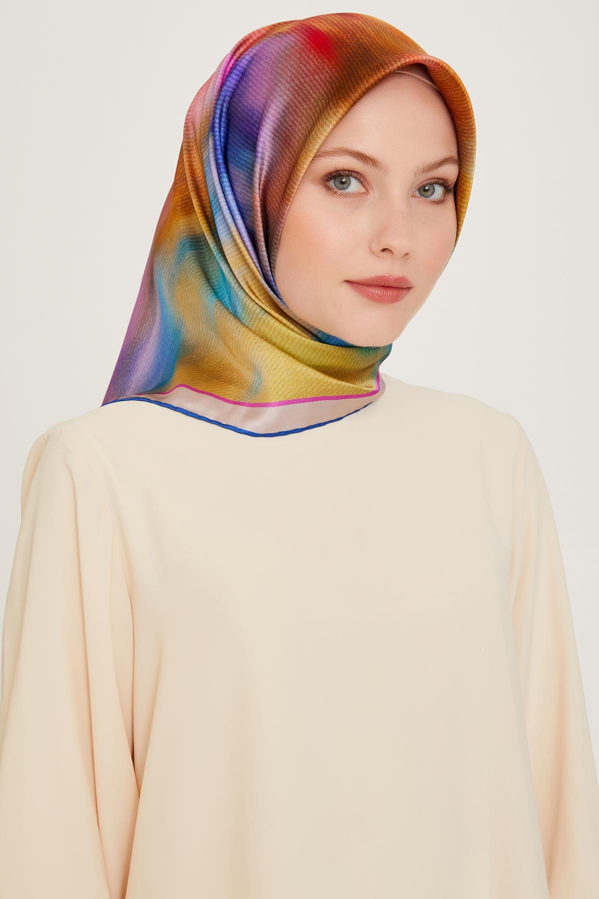 Armine Sura İpek Eşarp 9233-06