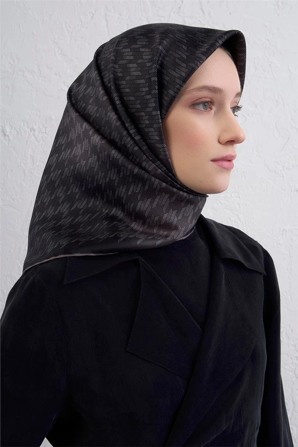 Armine Sura İpek Eşarp 9434-82