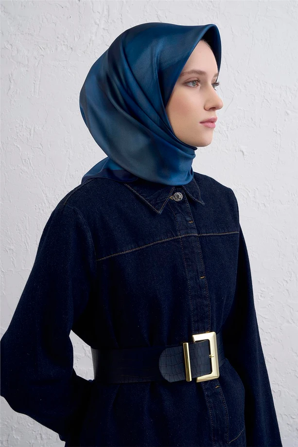 Armine Sura İpek Eşarp 9436-81