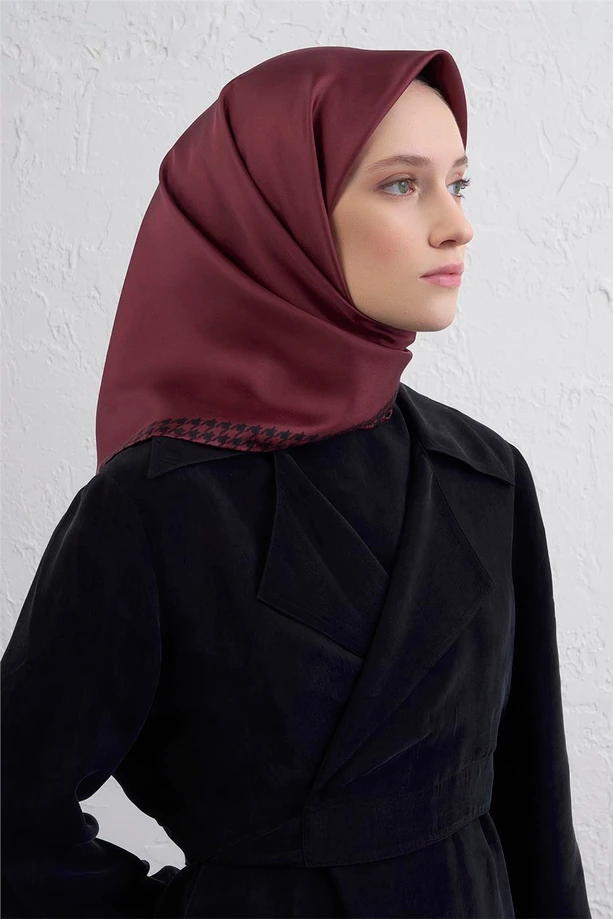 Armine Sura İpek Eşarp 9443-04