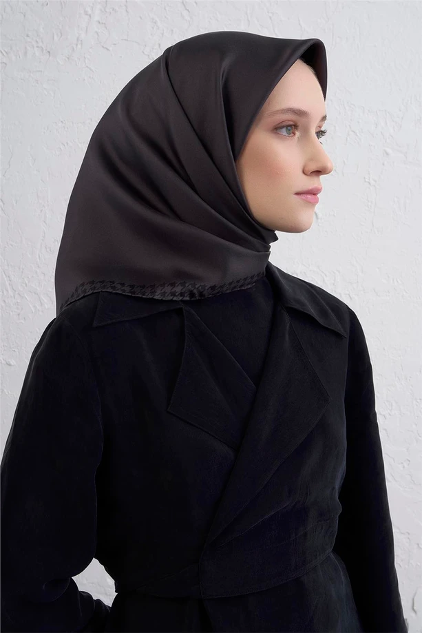 Armine Sura İpek Eşarp 9443-50