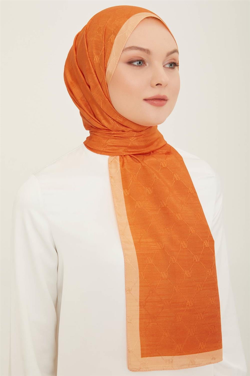 ARMİNE TREND MONOGRAM ŞAL 2 115