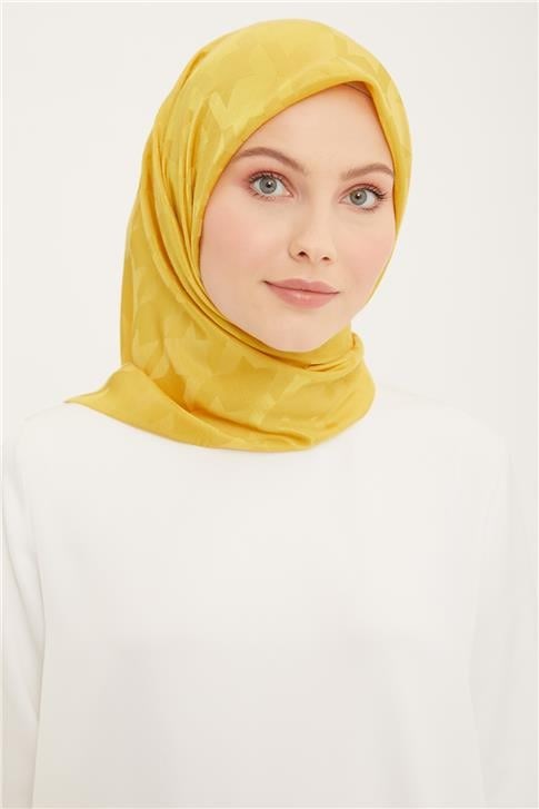 Armine Trend Ruby Eşarp 02