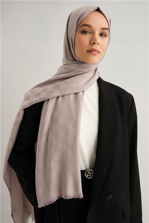 Armine Viscon Kare Desen Şal 12