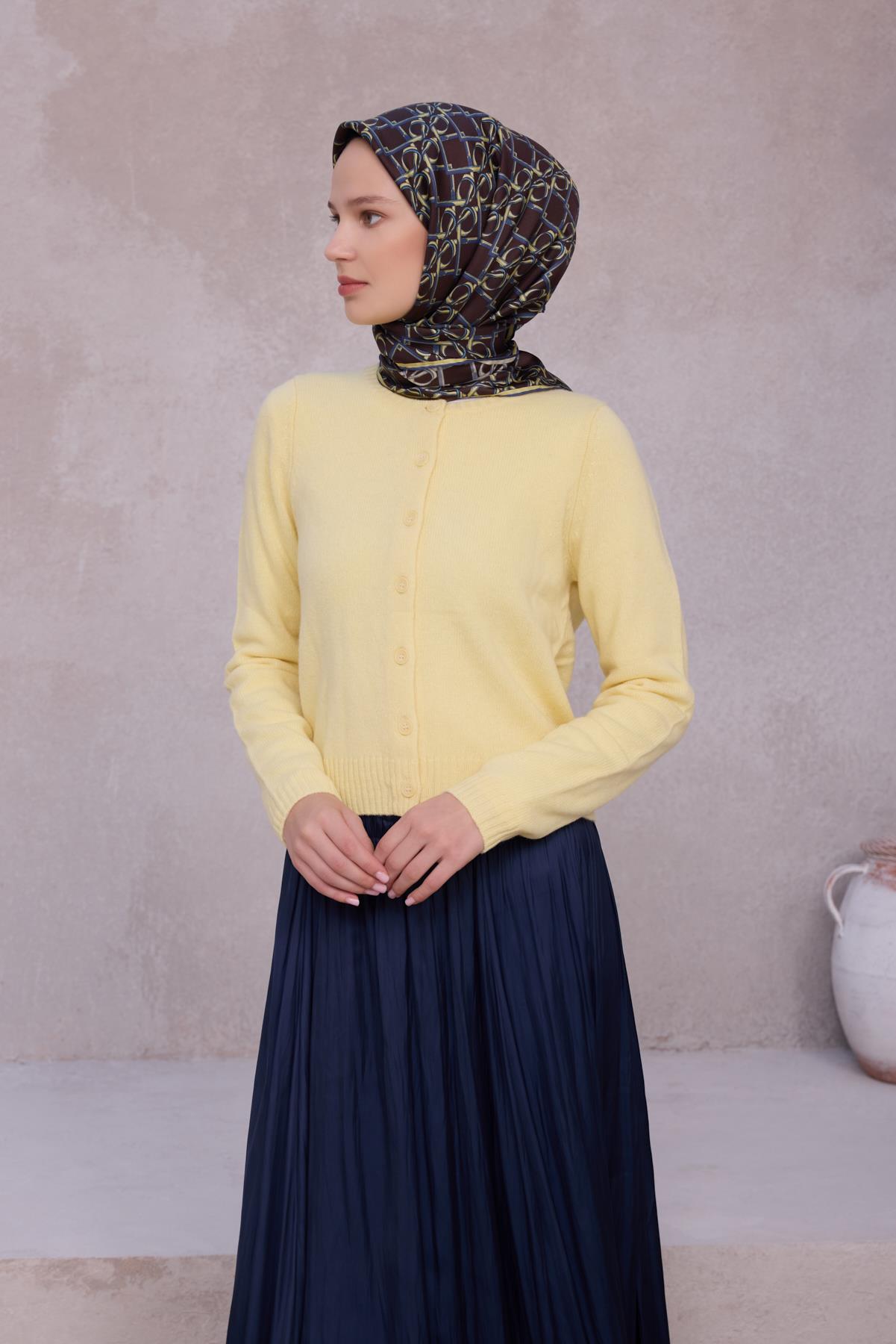 Belli Saf İpek Eşarp 4214-81