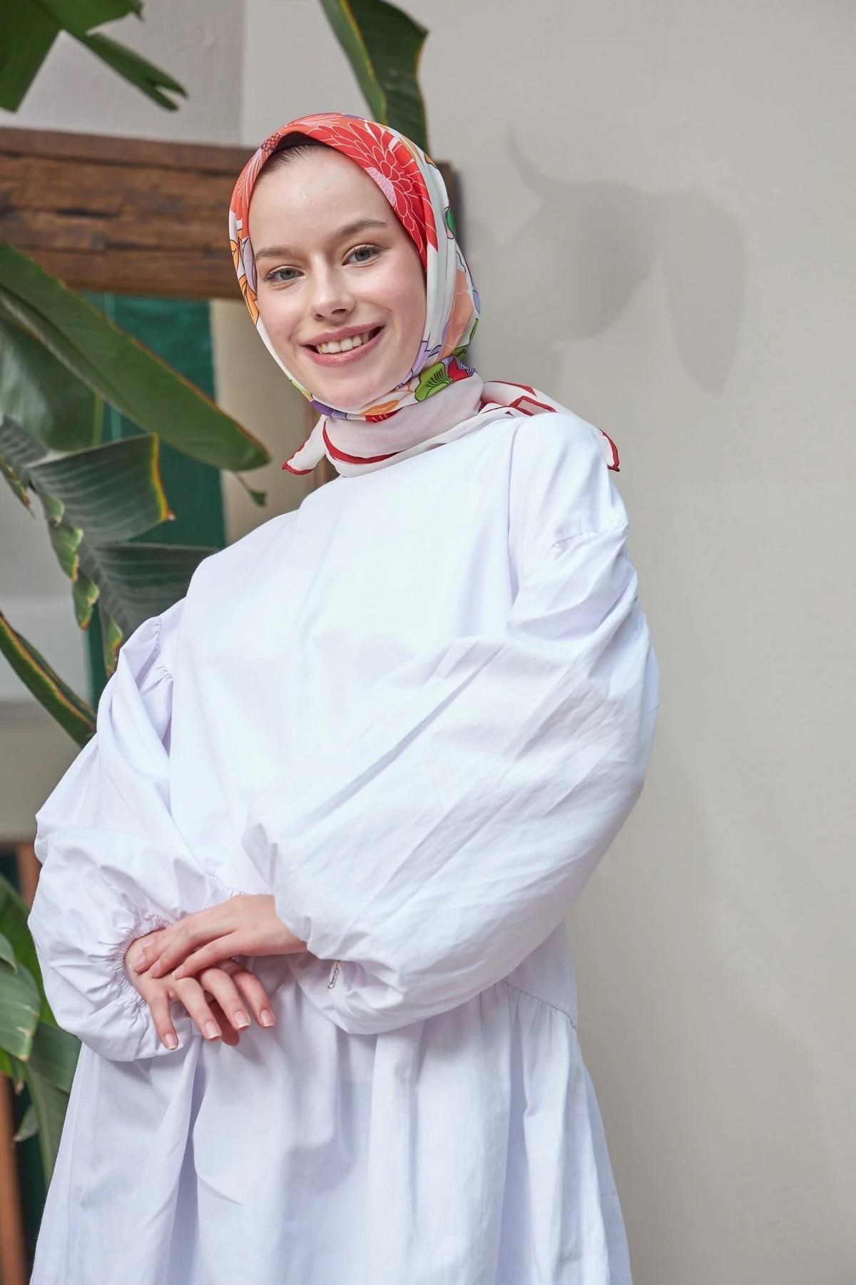 Hazal Kırmızı Pamuk Viskon Eşarp