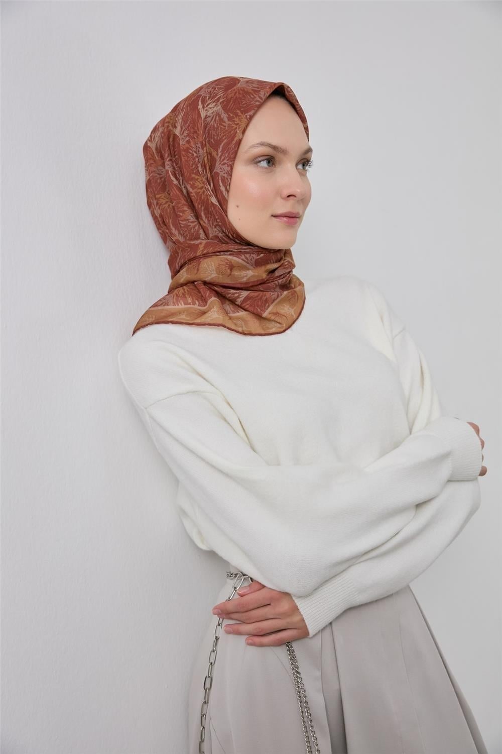 İnce Pamuk Soft Eşarp Kiremit Yaprak Desenli Hafif Dokulu 90x90