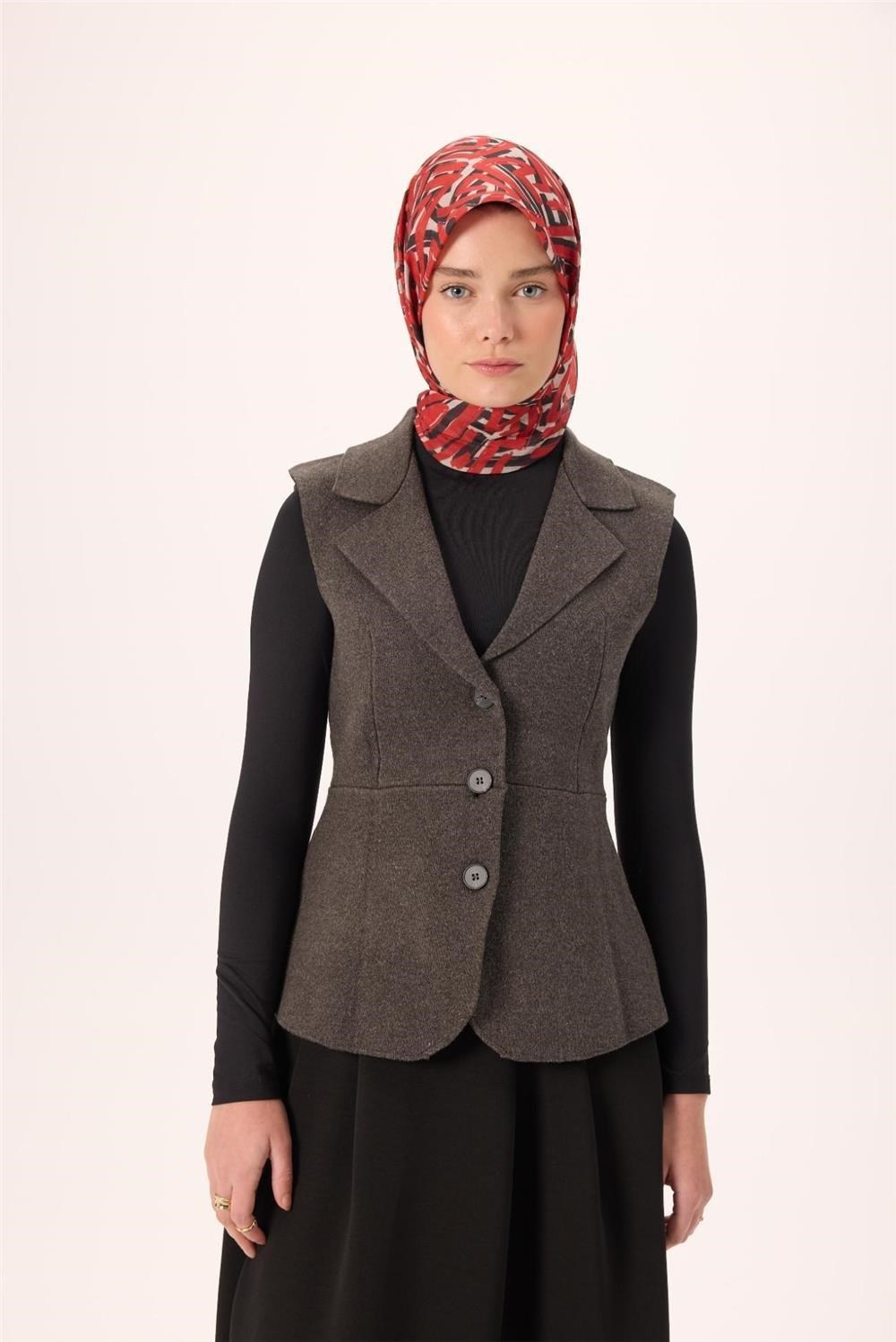 İnce Pamuk Soft Eşarp Krem Kırmızı Siyah Desenli Nefes Alan 90x90