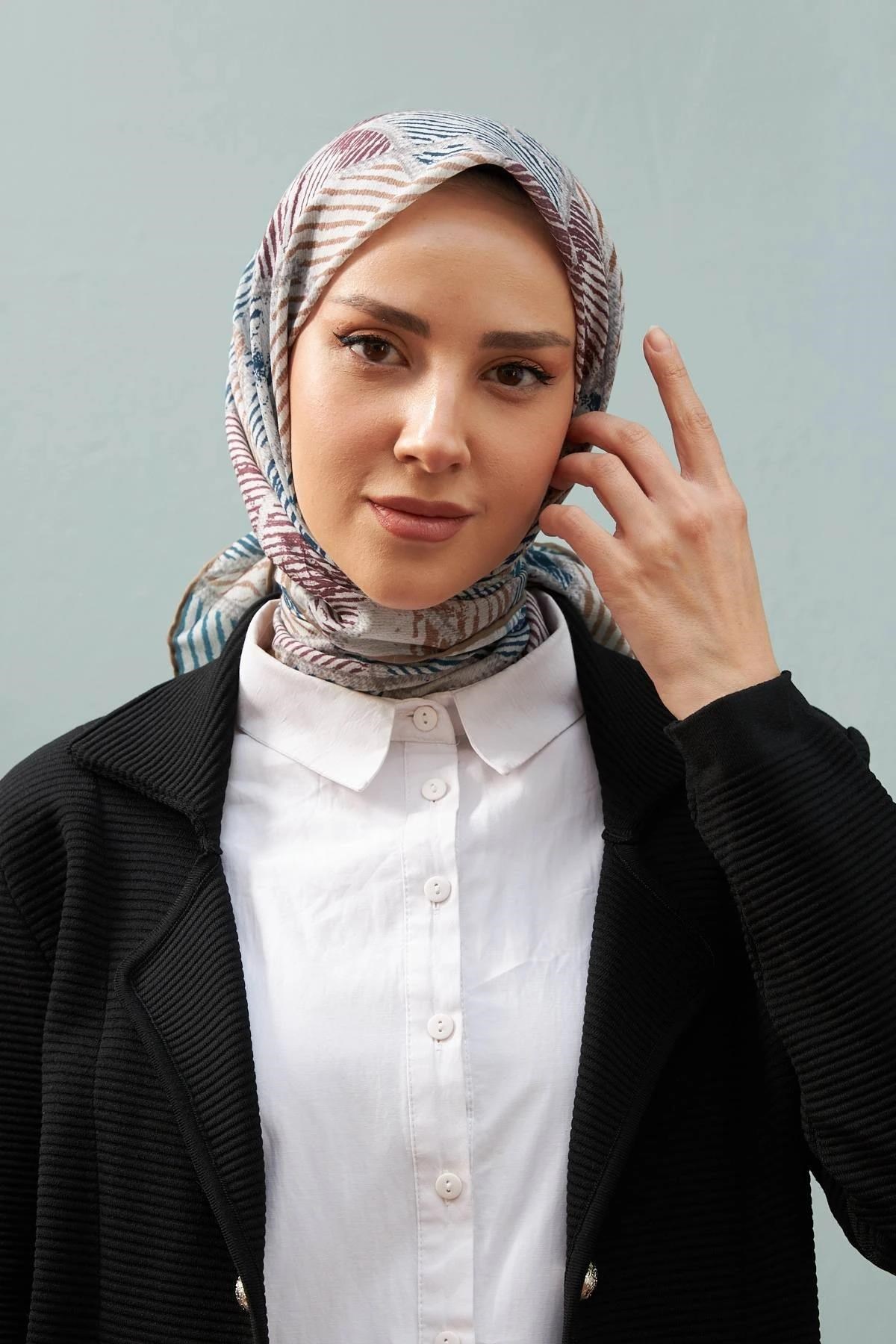 İpekhan Çizgi Desen Serisi Zeytuni Pamuk Viskon Eşarp 1128-14