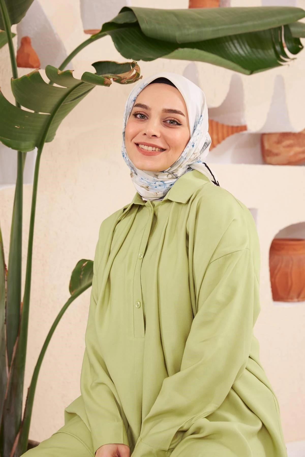 İpekhan Flowers Serisi Bebe Mavi Pamuk Viskon Eşarp 1115-03