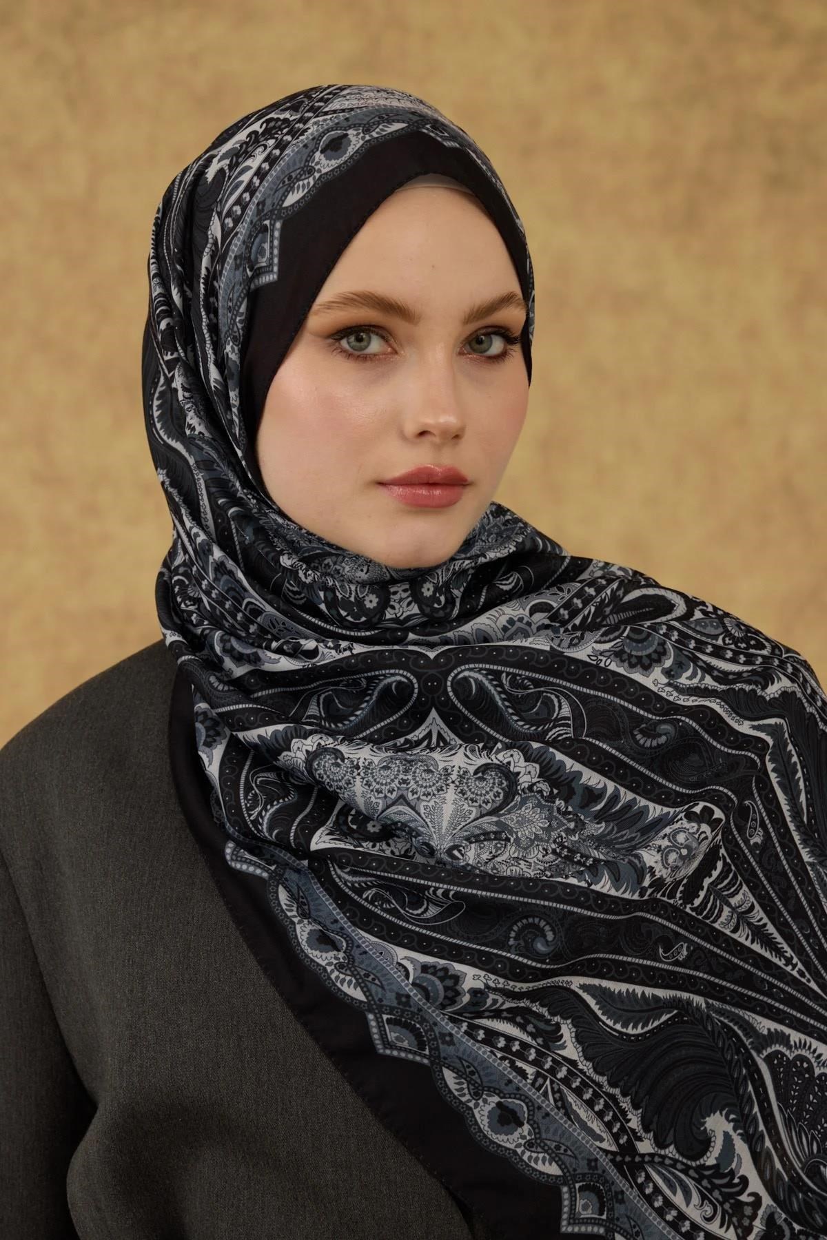 İpekhan Soft Şal Siyah Beyaz 3052-13