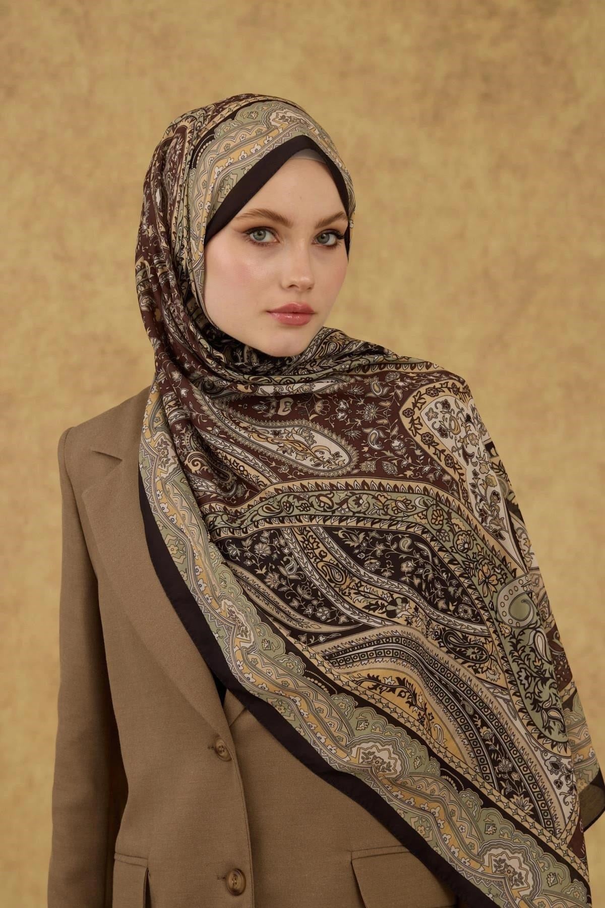 İpekhan Soft Şal Siyah Su Yeşili 3053-17