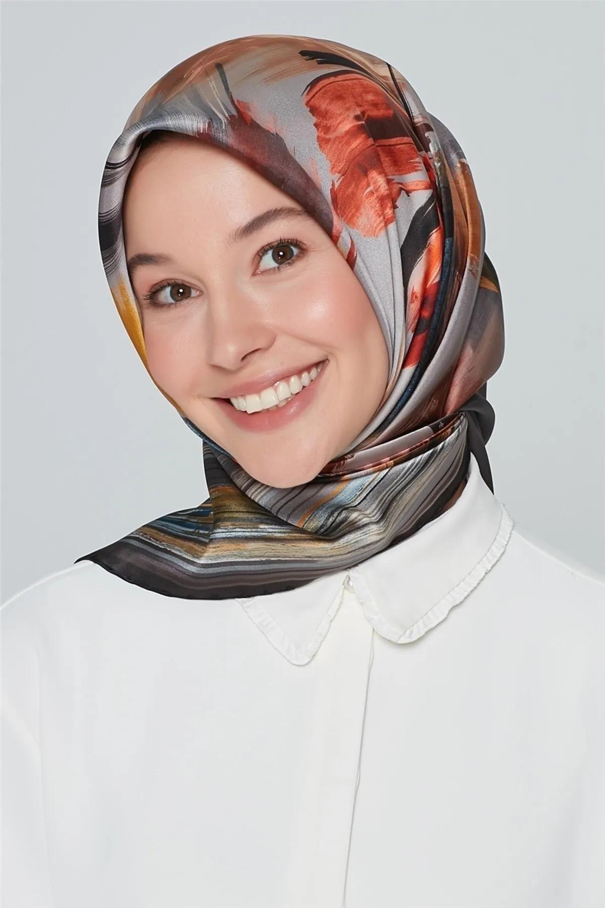 Kadın 8204d Twill Nostalji Ipek Eşarp