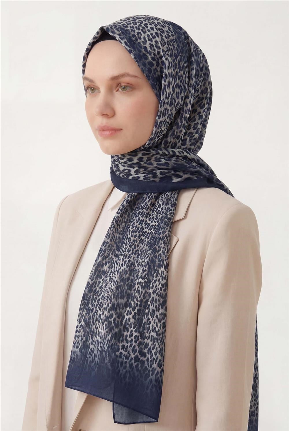 Leopar Desen Pamuklu Lacivert 90x200 Soft Şal