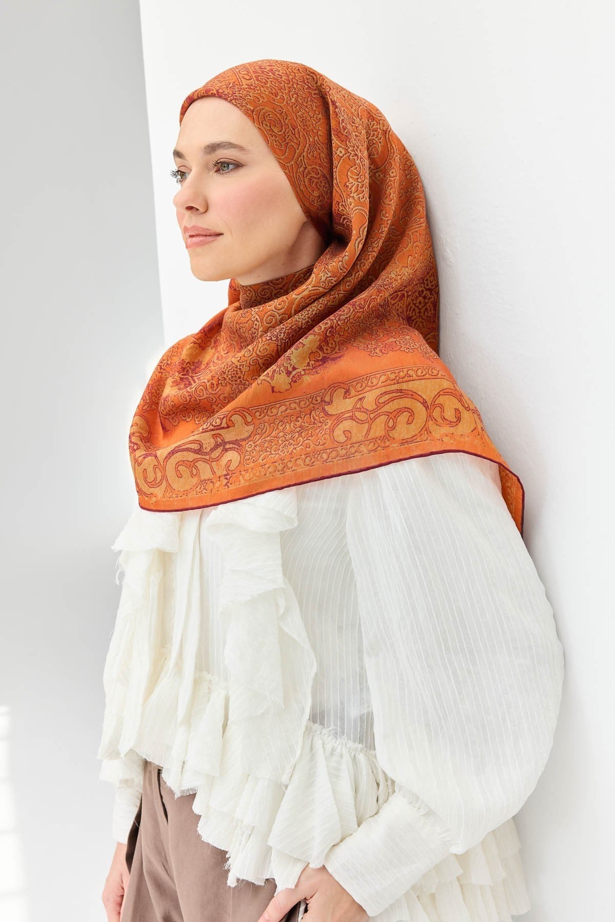Monare Eşarp Etnik Motif Turuncu 90x90
