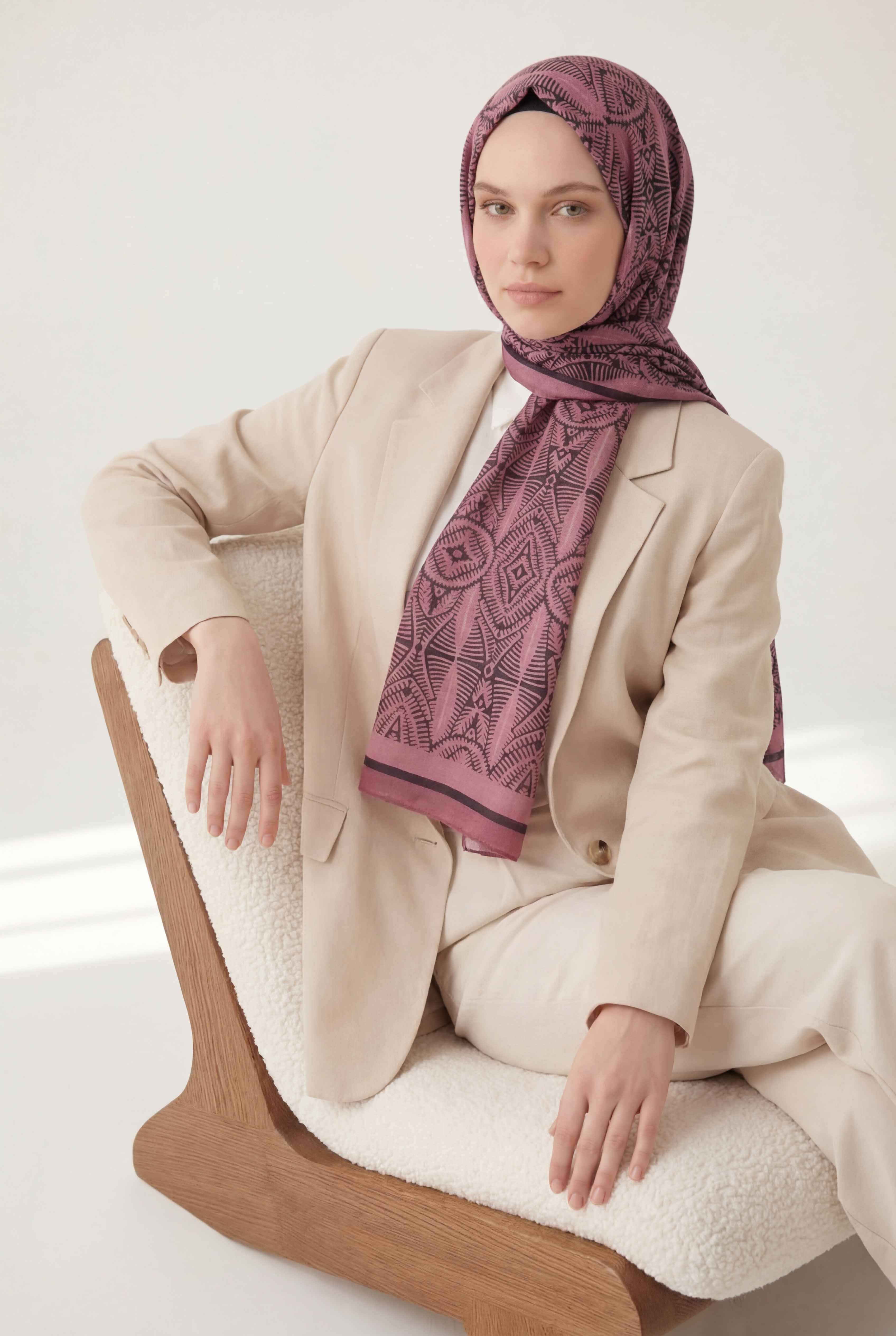 Nature Desen Koyu Pembe  75X195 Soft Şal