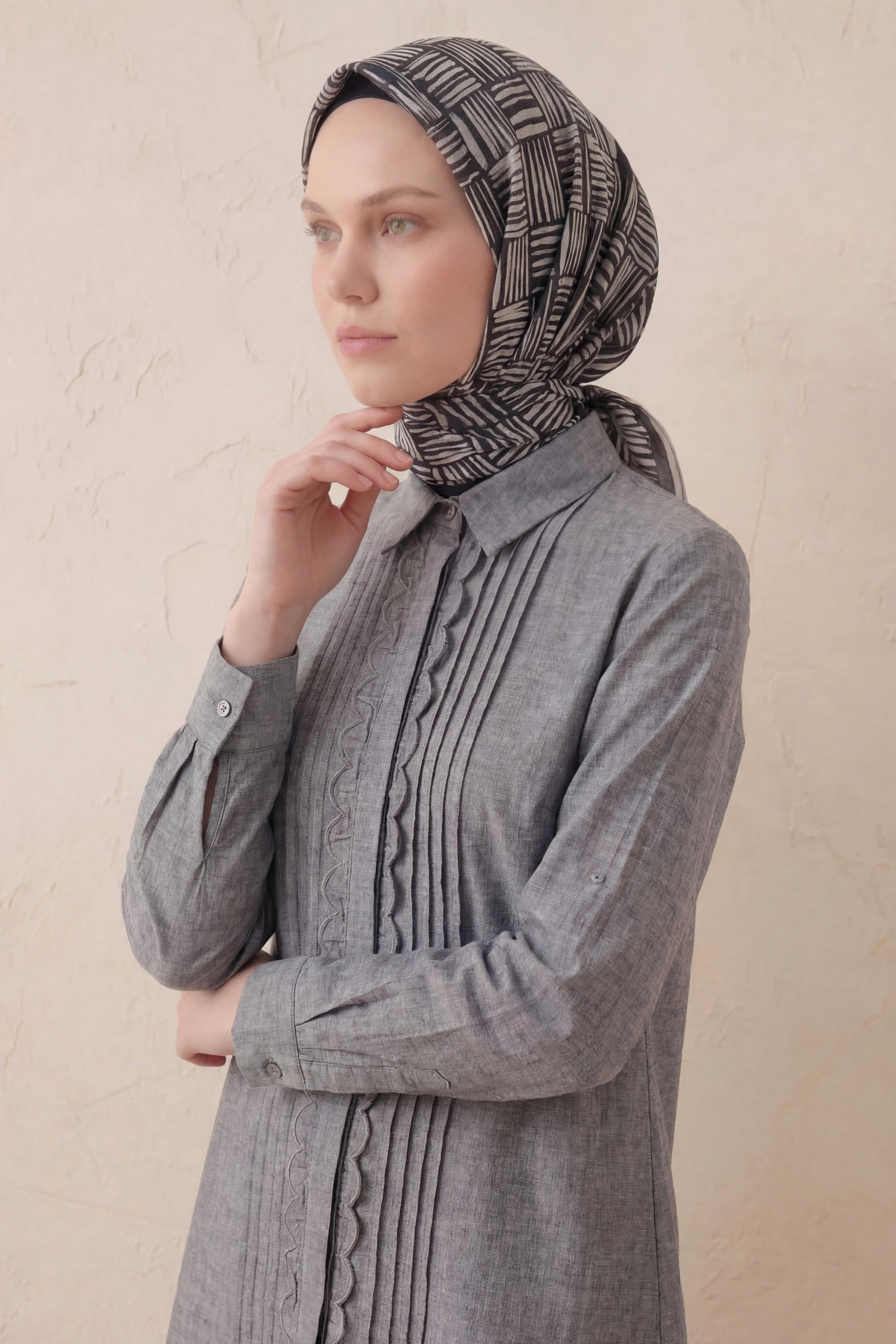 Pamuk Karışımlı Soft Eşarp Çizgi Desen Siyah 90x90