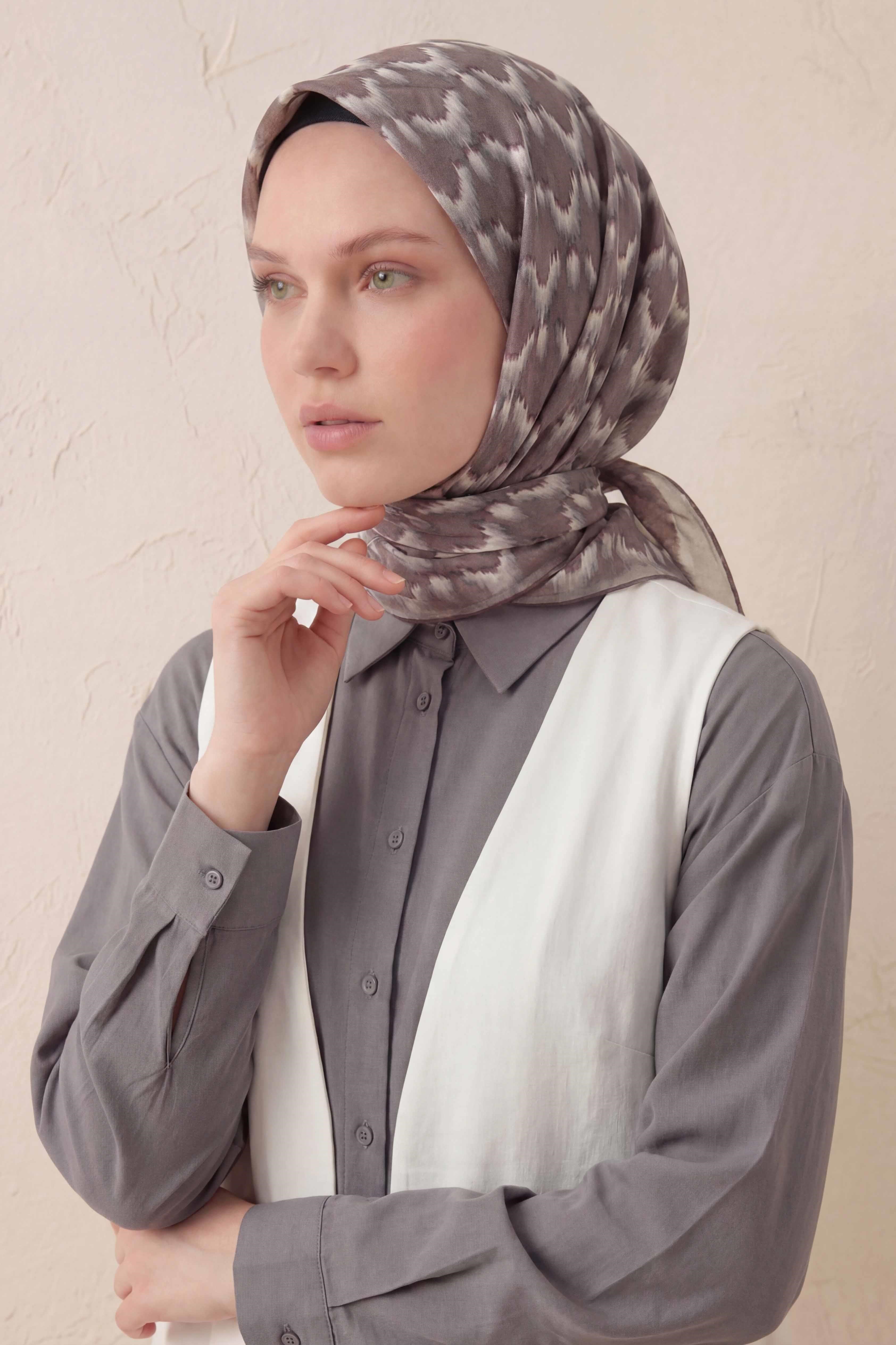 Pamuk Karışımlı Soft Eşarp Zikzak Akış Desen Mocha 90x90