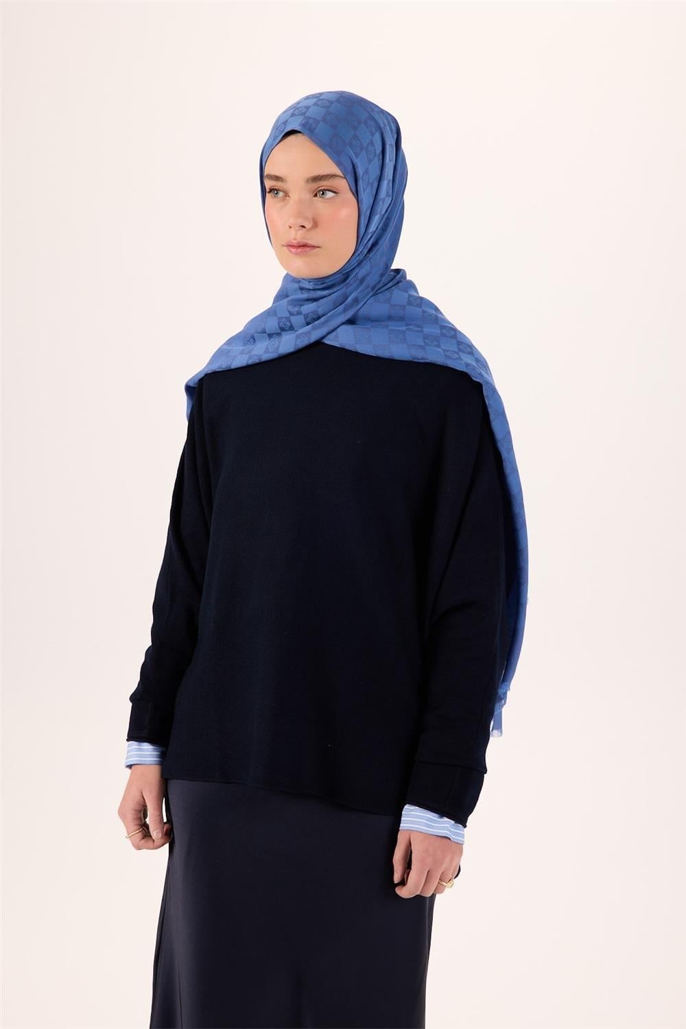 Pamuk Polyester Liva Şal İndigo Dokulu Nefes Alan 90x200