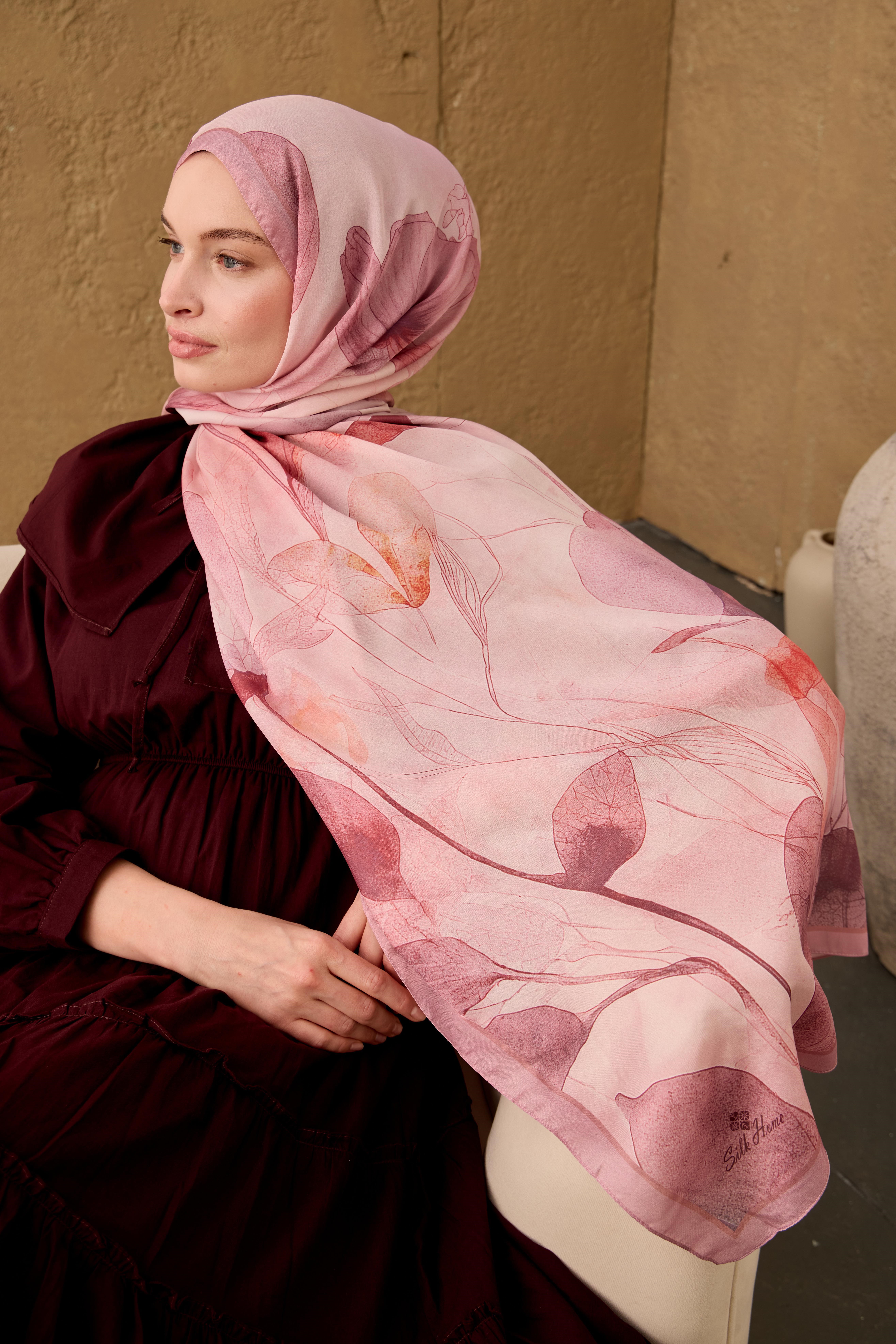 Polyester Velina Şal Rose-Pudra Pembe Somon Turuncu Narçiçeği Desenli İpeksi Dokulu Hafif Yapılı 70x190