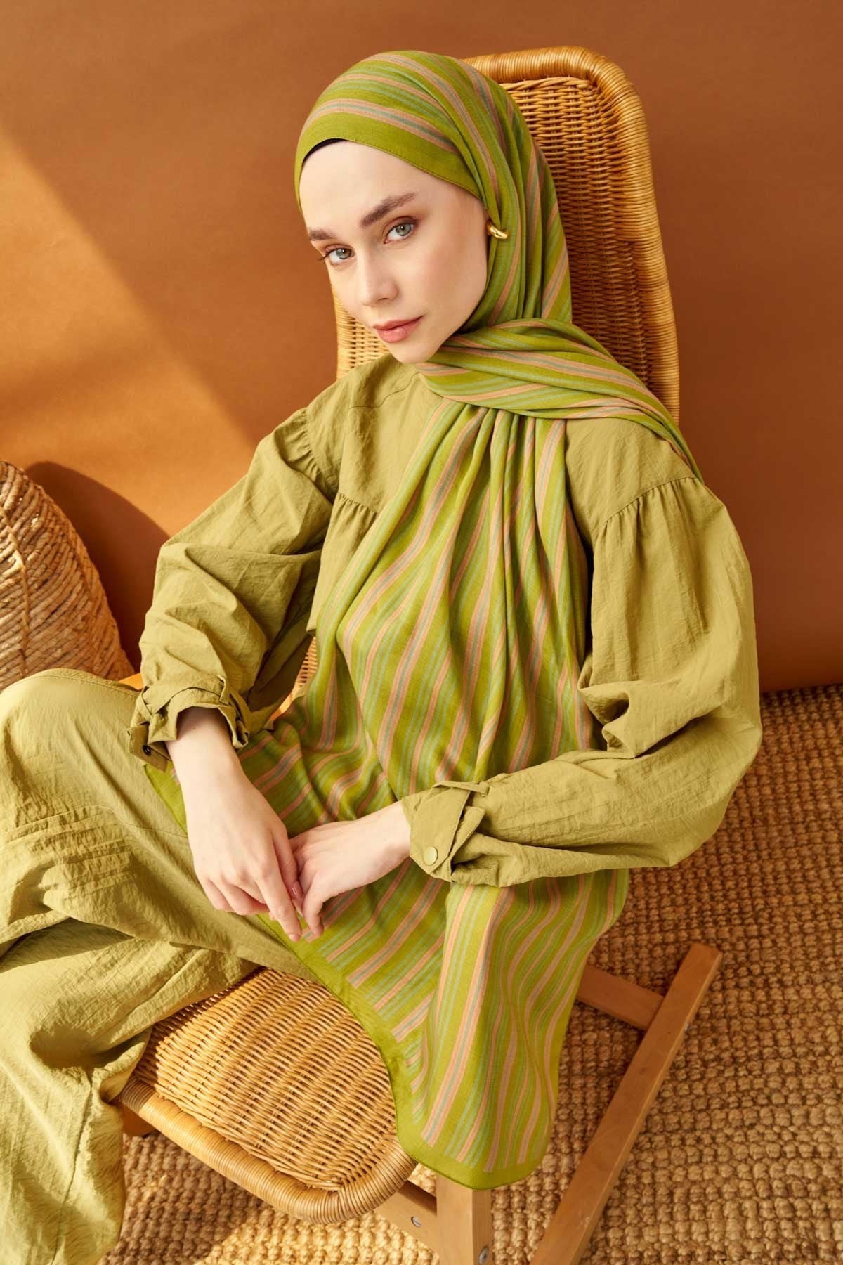 Riva Şal Tencel Line Fıstık Yeşili