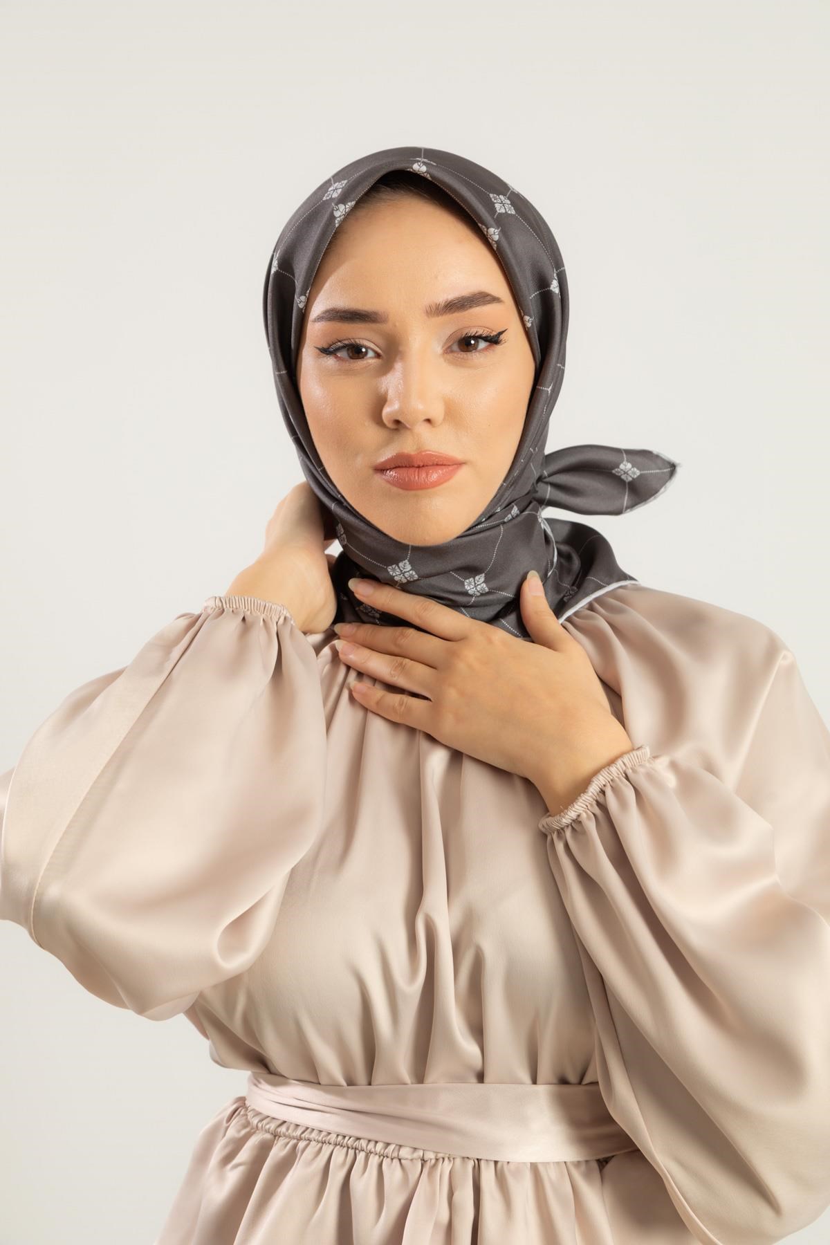 Silk Home Sura (Saten) İpek Eşarp 11392-S06