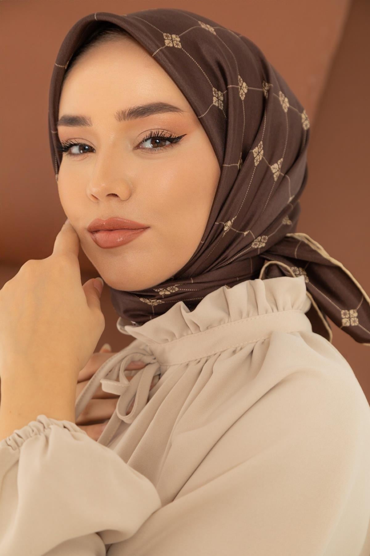 Silk Home Sura (Saten) İpek Eşarp 11392-S01