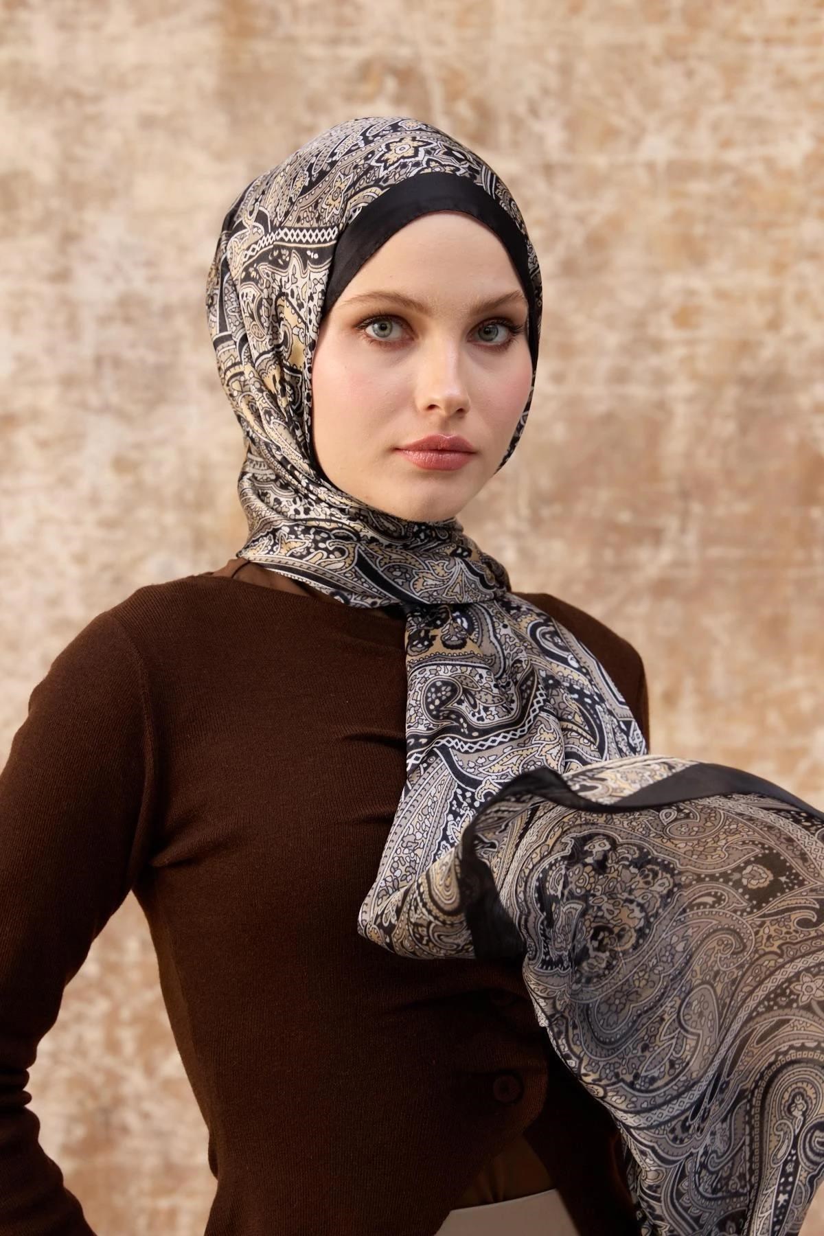 Siyah Ekru Hint Vual Şal - 5003-14