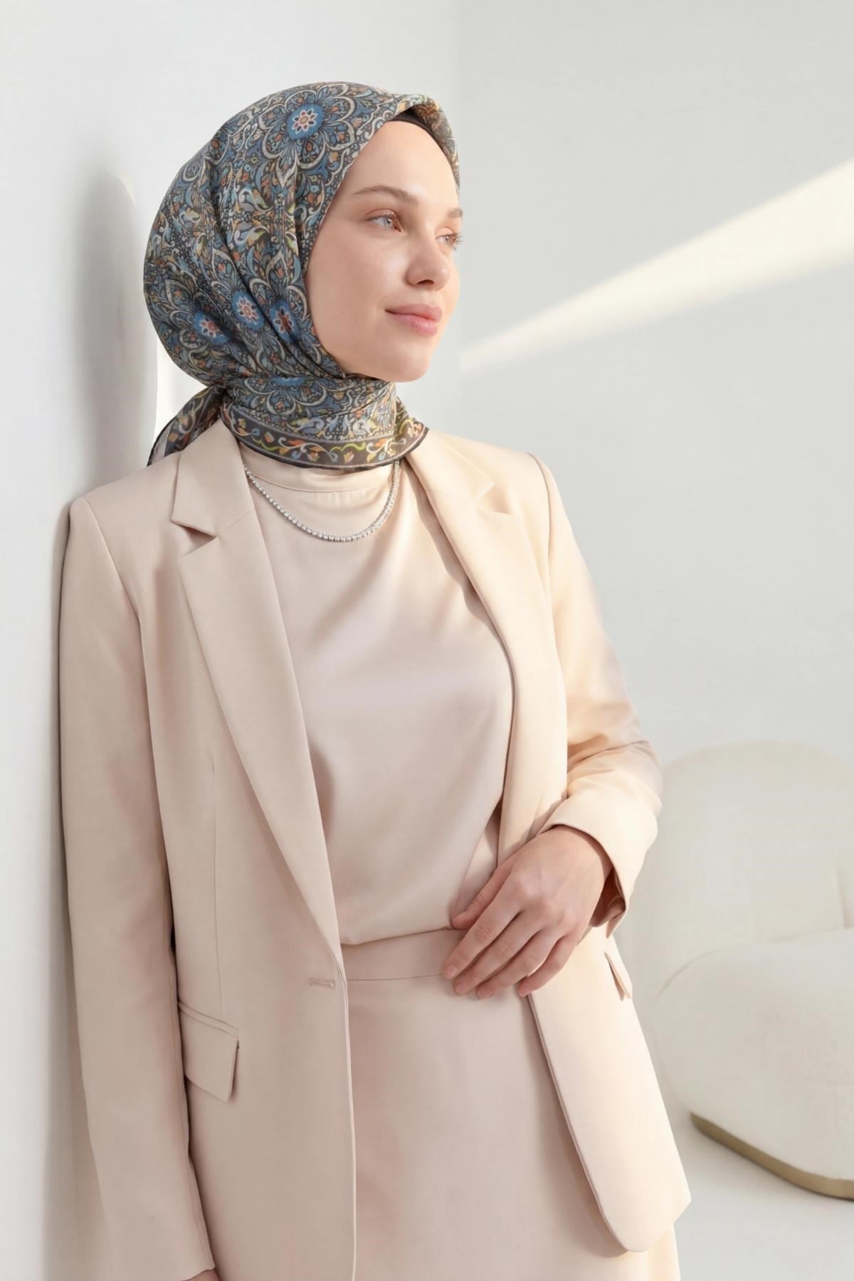 Soft Eşarp Antrasit 90x90