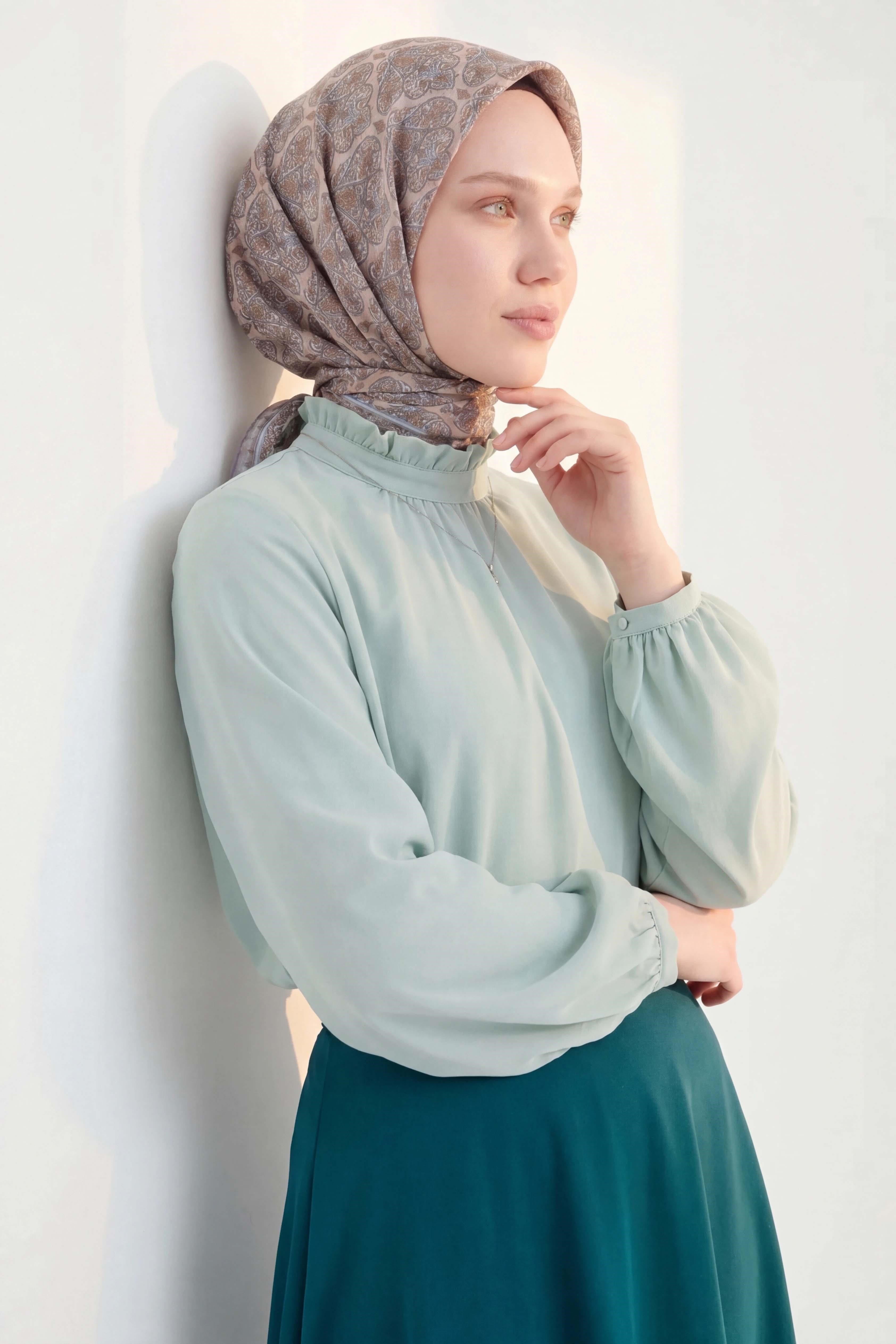 Soft Eşarp Rûmi Gri 90x90