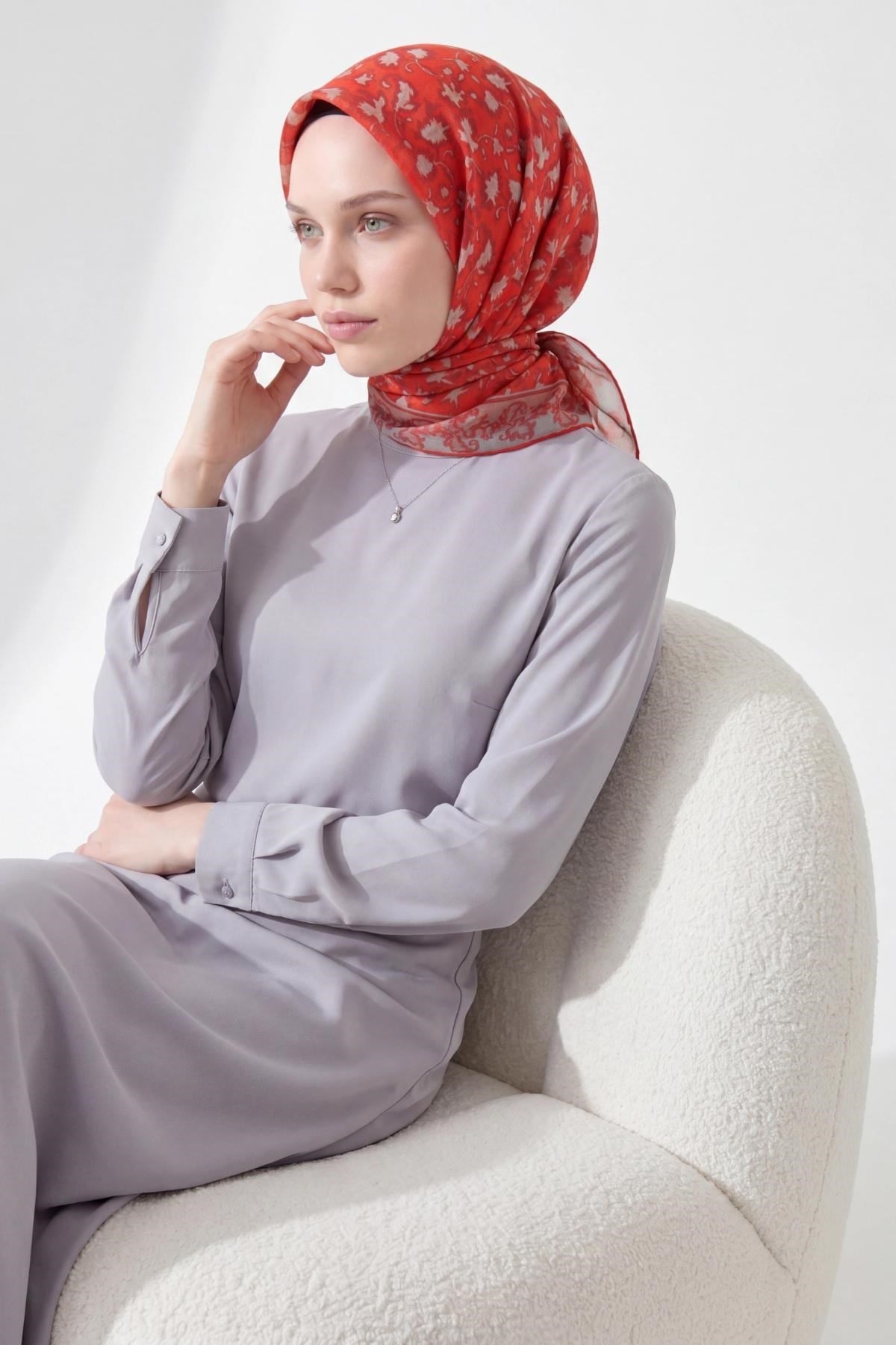 Soft Eşarp Yaprak Desen Kırmızı 90x90