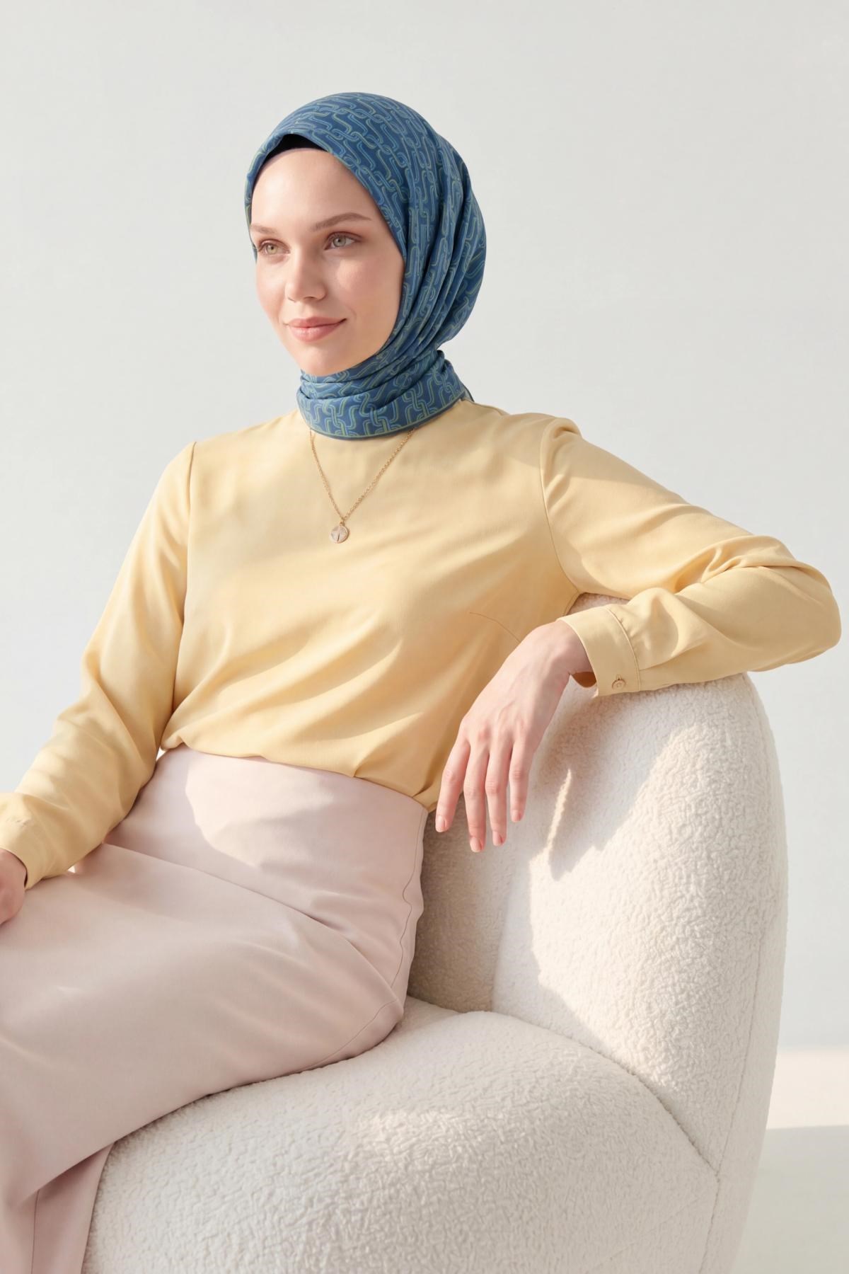 Soft Eşarp Zincir Desen Mavi 90x90