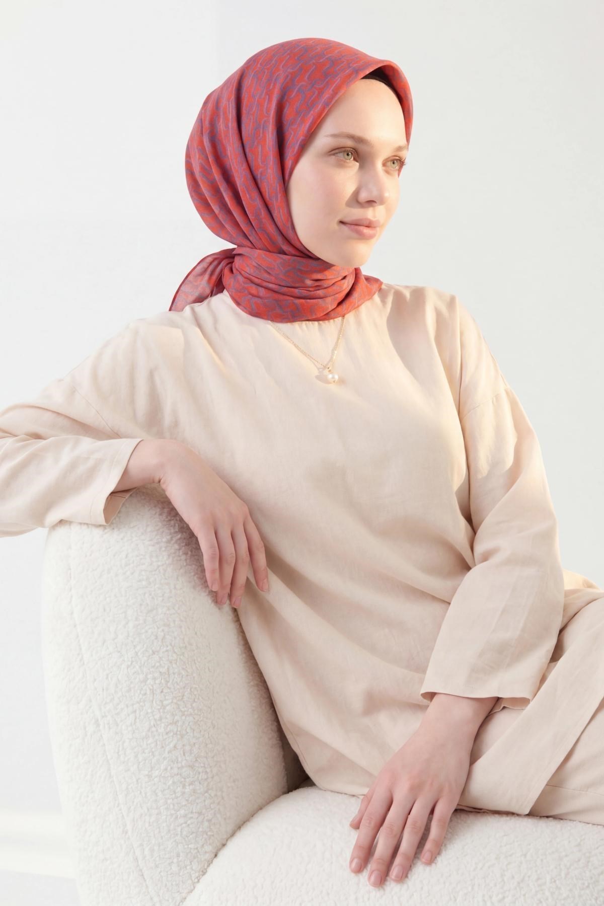 Soft Eşarp Zincir Desen Parlak Turuncu 90x90