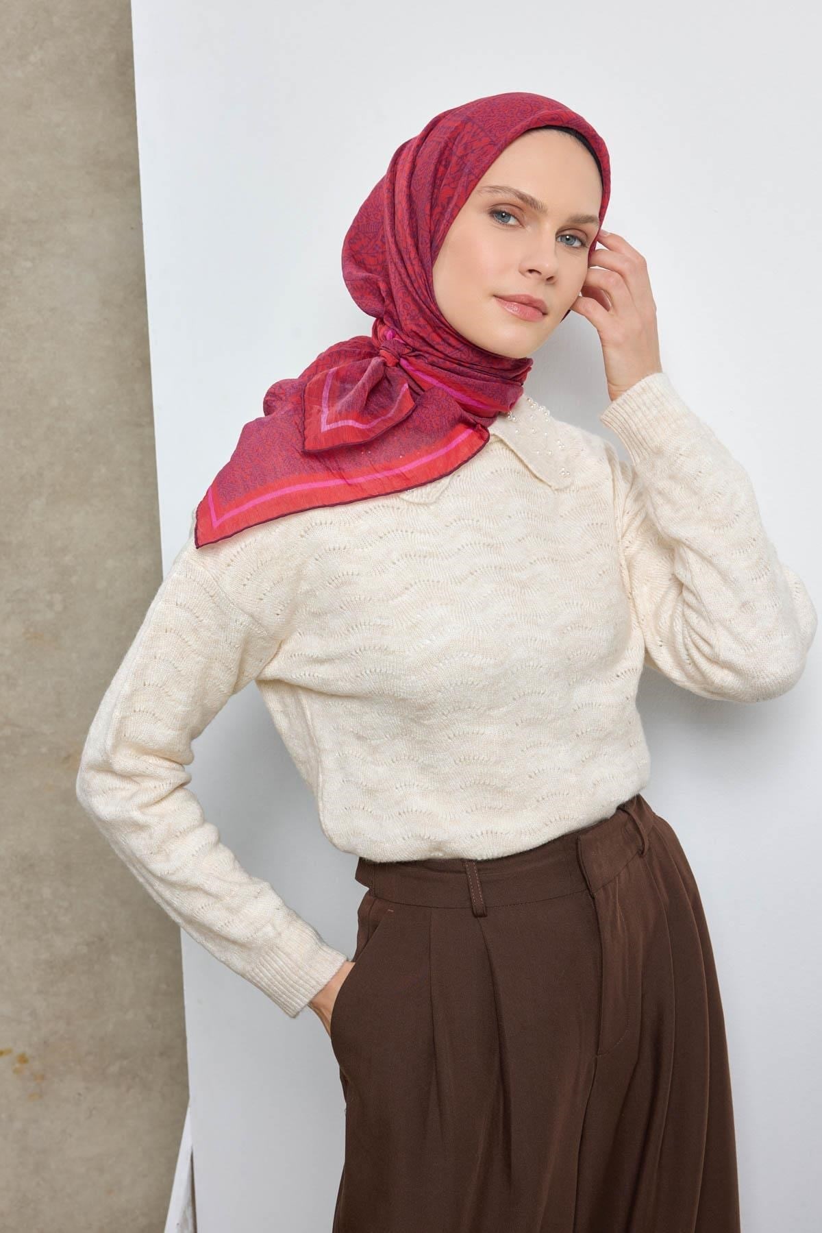Tencel Monare Eşarp Madalyon Desen Kırmızı 90X90