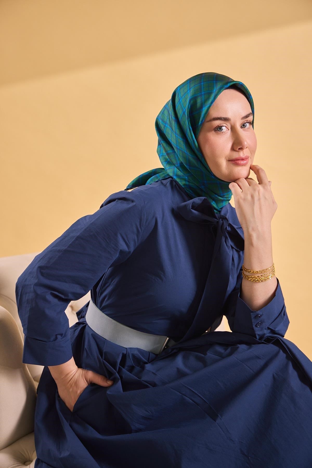 Twill İpek Eşarp Ekose Yeşil