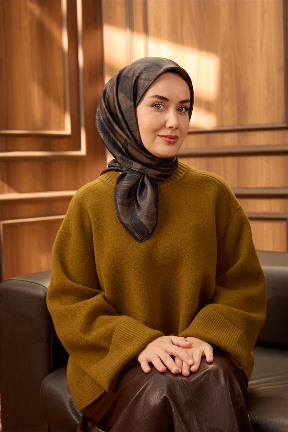 Twill İpek Eşarp Haki-Patlıcan Moru Desenli Tok Duruşlu 90x90