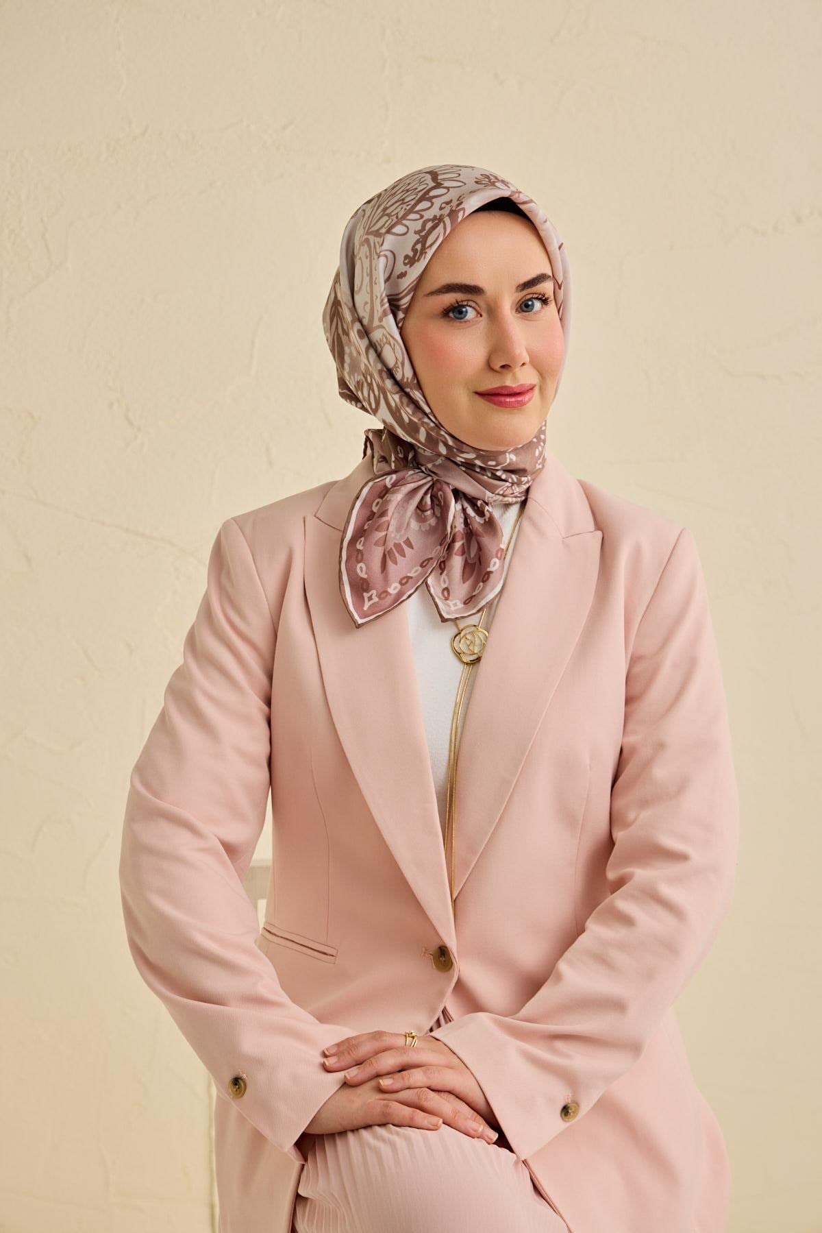 Twill İpek Eşarp Klasik Motif Gül Kurusu 90x90