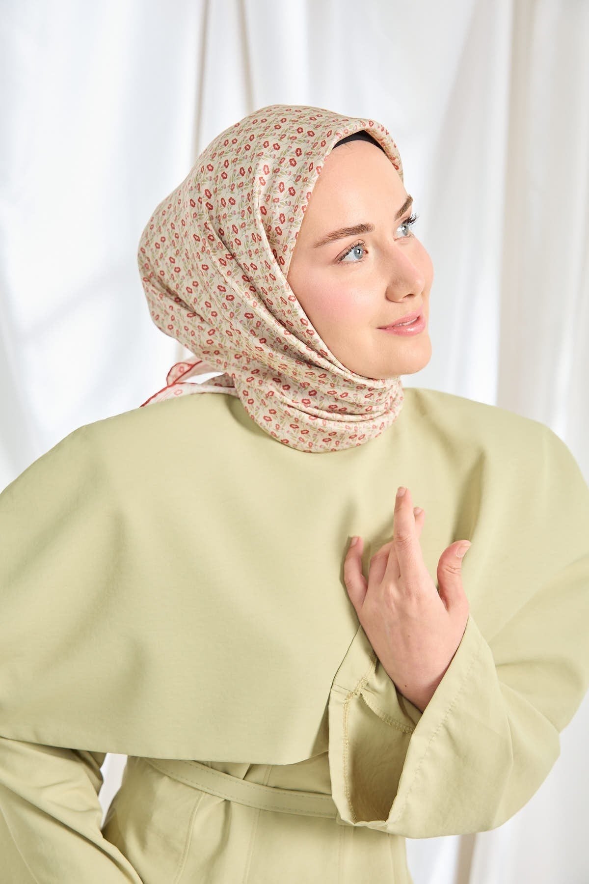 Twill İpek Eşarp Mini Bouquet Krem
