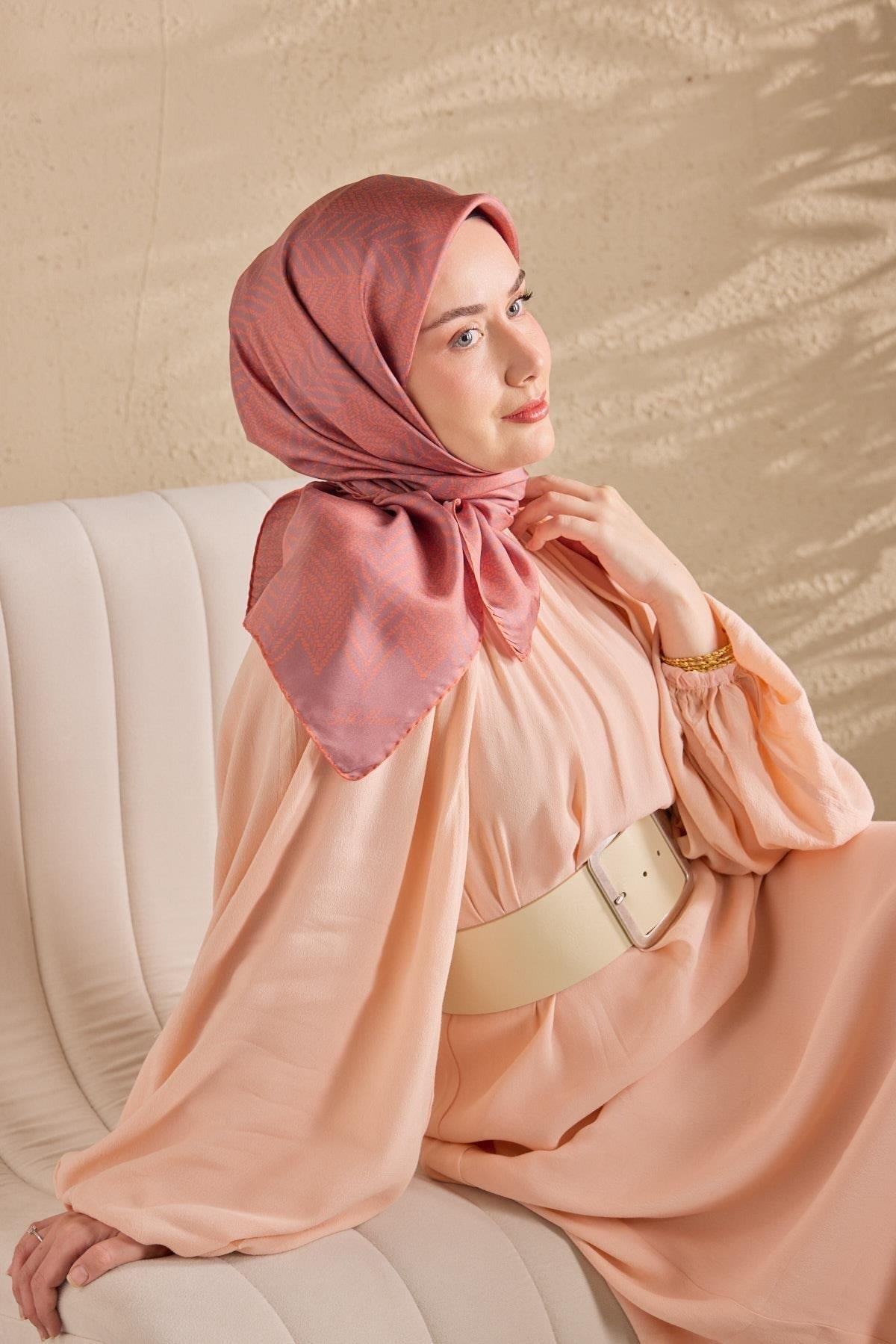 Twill İpek Eşarp Minimal Desen Eflatun 90x90
