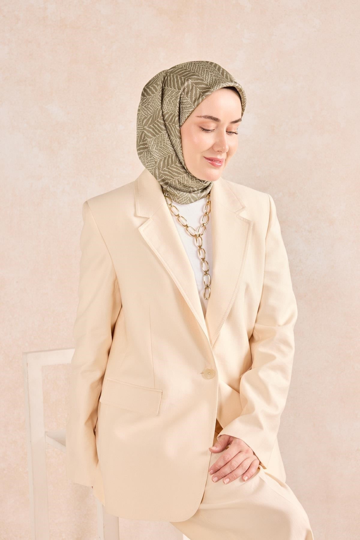 Twill İpek Eşarp Minimal Desen Koyu Vizon 90x90