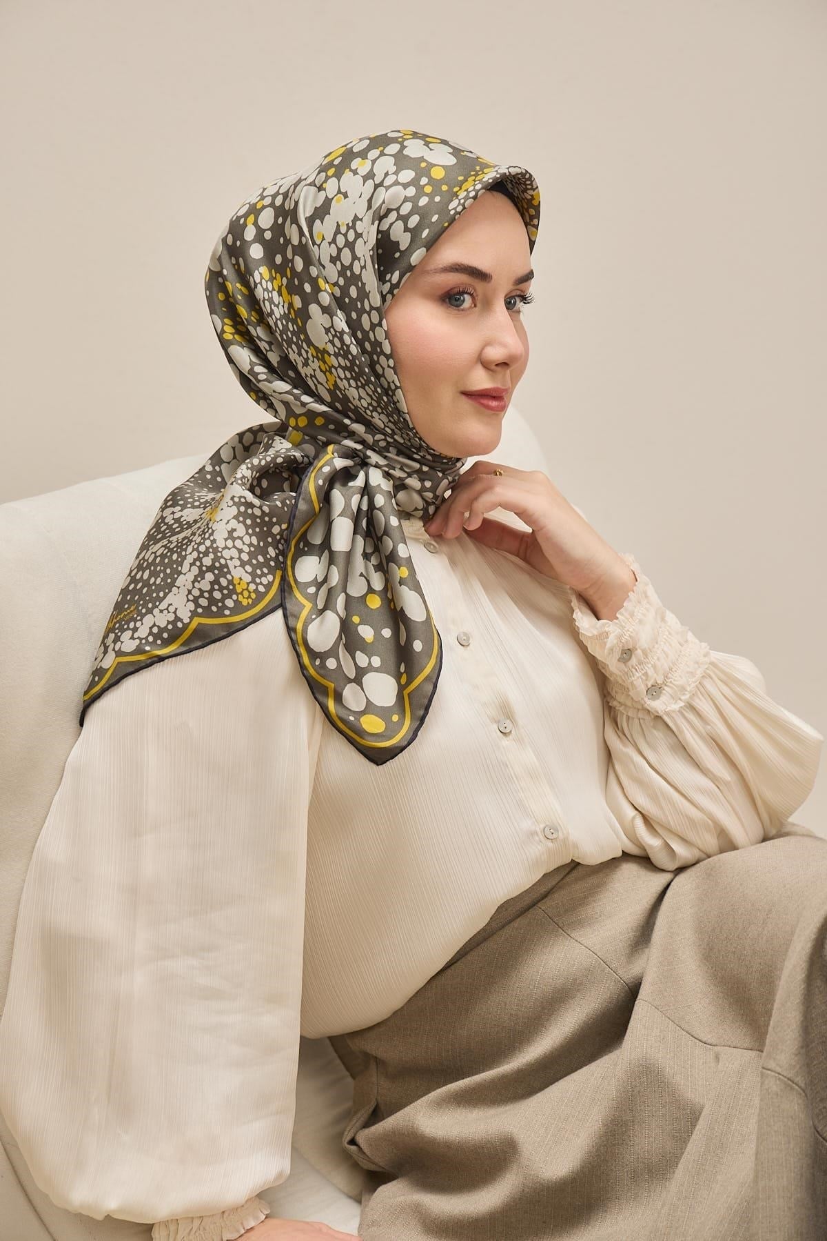 Twill İpek Eşarp Samanyolu Koyu Gri 90x90