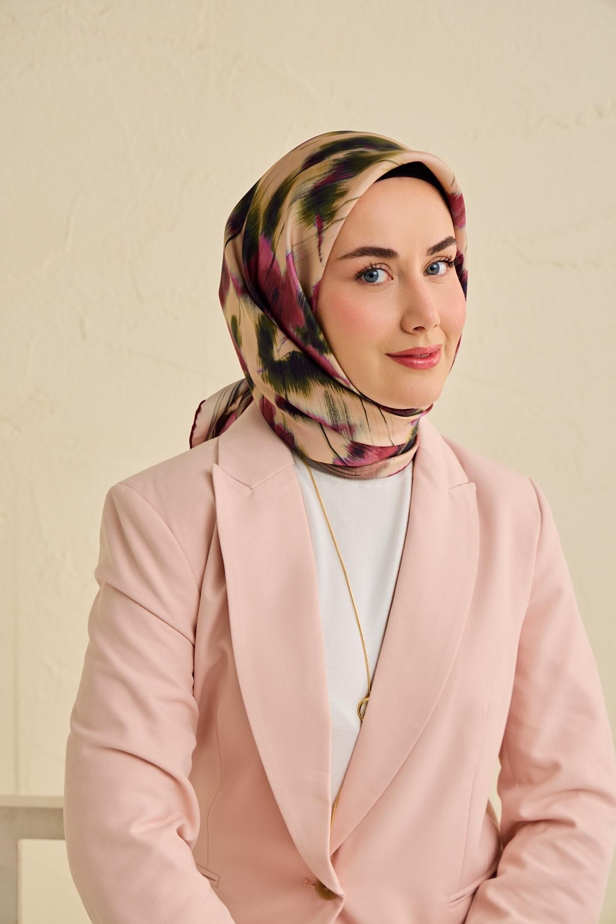 Twill İpek Eşarp Soyut Çiçek Desen Somon 90x90
