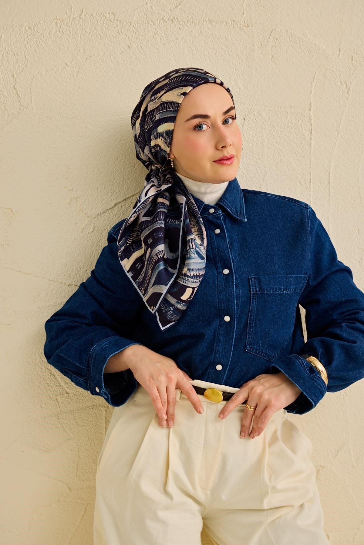 Twill İpek Eşarp Soyut Desen Gece Mavisi 90x90