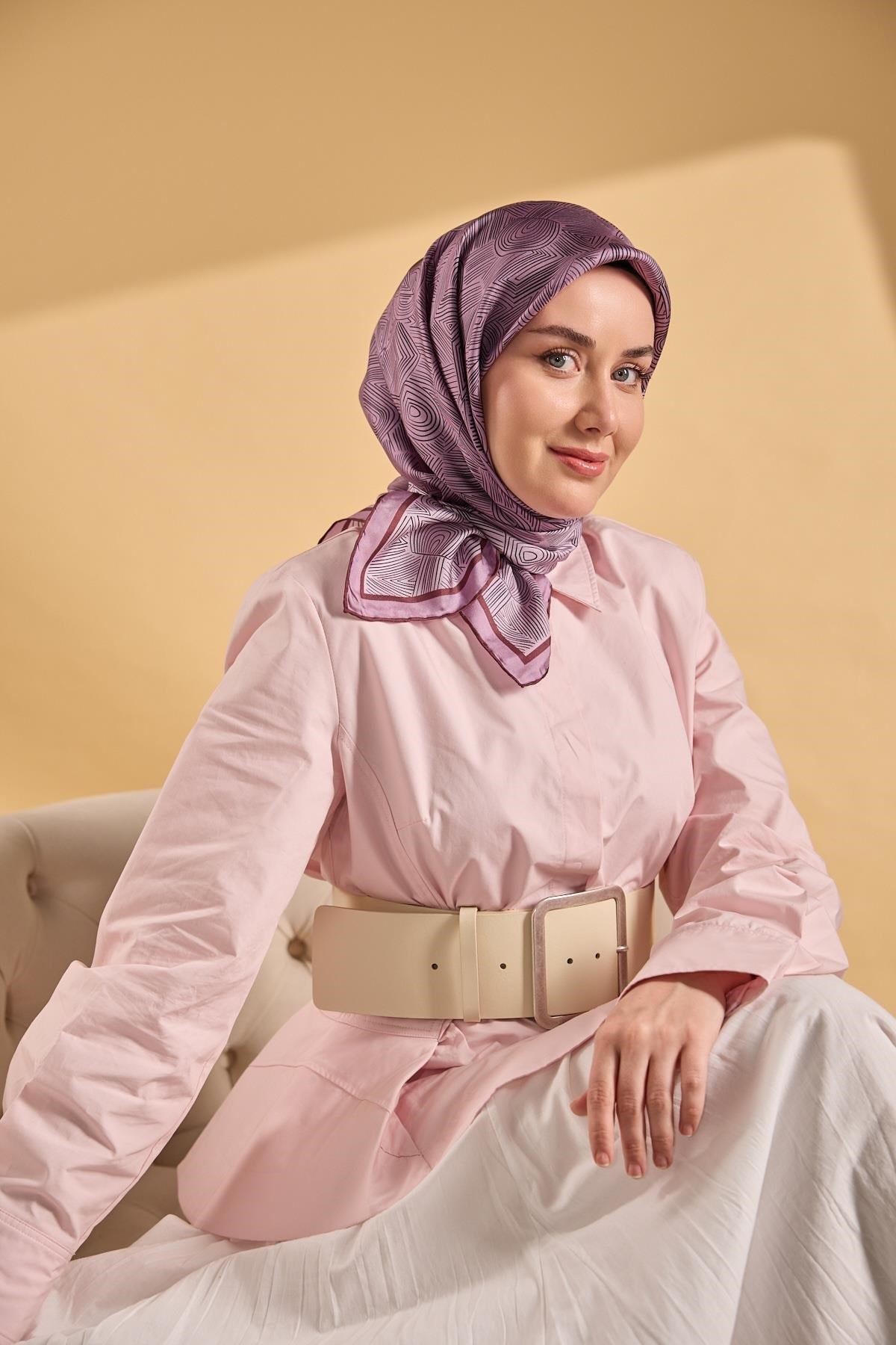 Twill İpek Geo Eşarp Lila 90x90