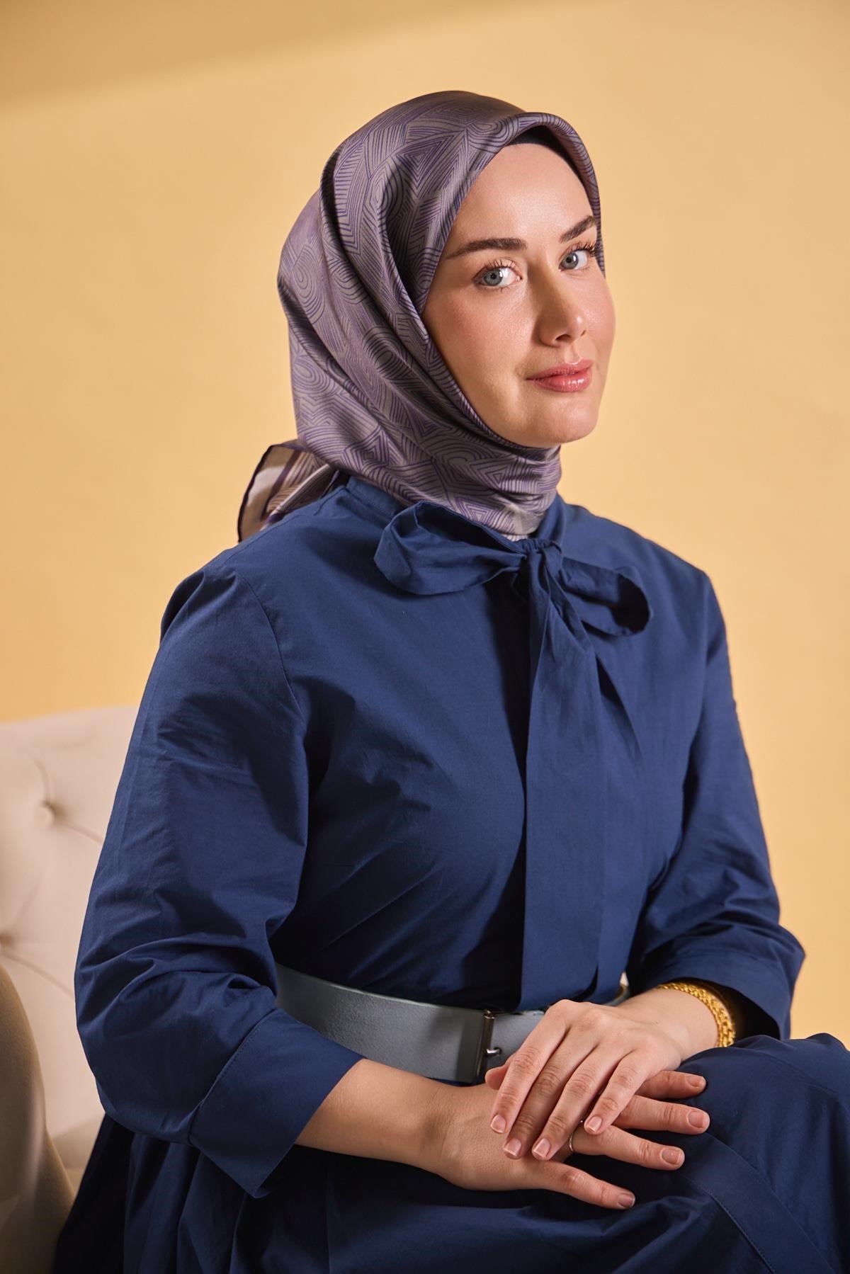 Twill İpek Geo Eşarp Yeşil Gri 90x90
