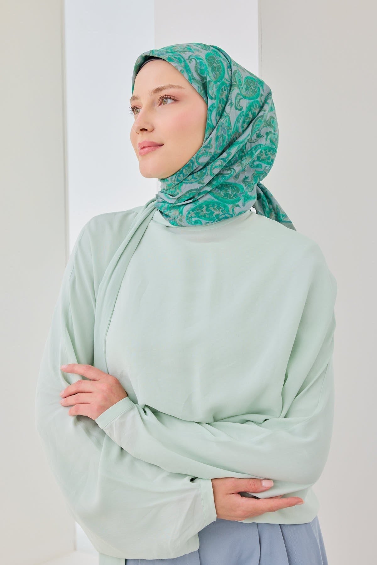 Velora Eşarp Ethnic Parlak Yeşil